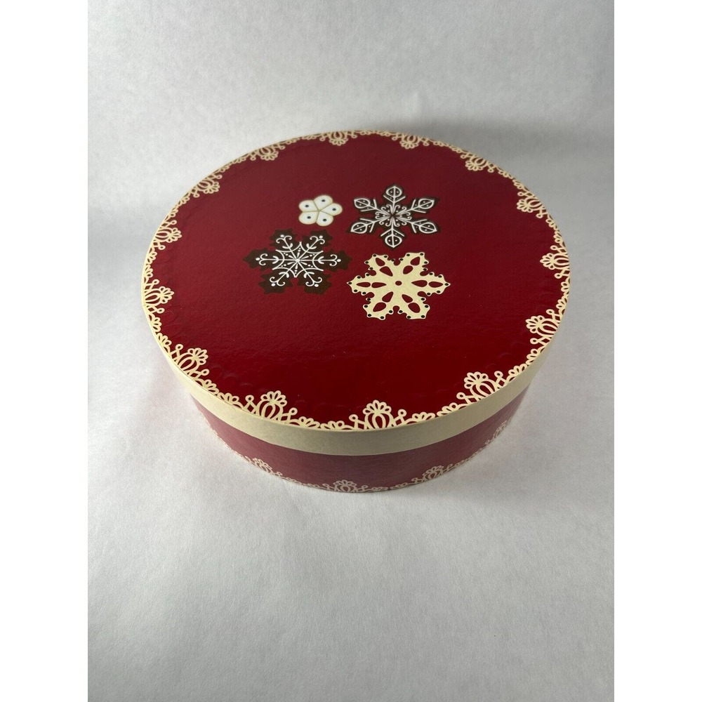 Now Designs Cute Ceramic Christmas Plates (qty 4) in Storage Box - Picture 2 of 8